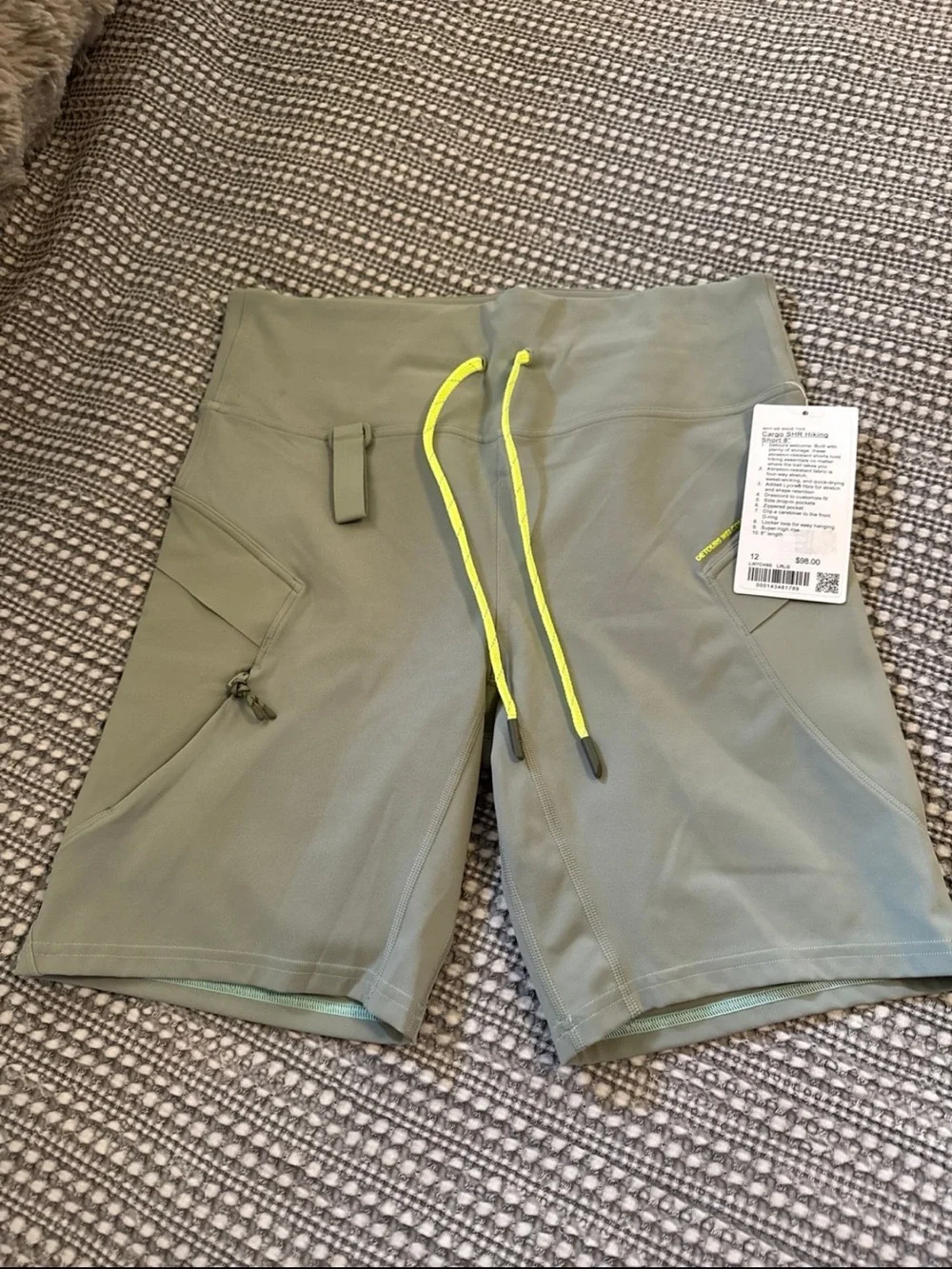 NWT Lululemon Cargo Super-High-Rise Hiking Short 8